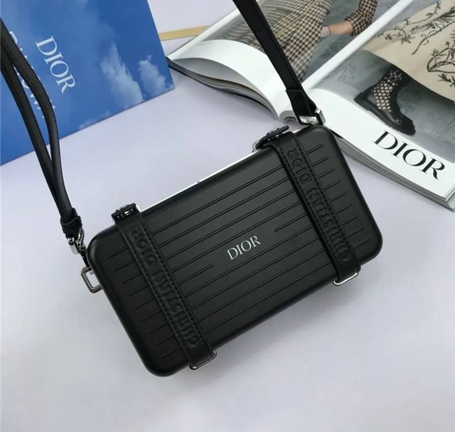 Мужская сумка мессенджер Christian Dior&Rimowa Мужская сумка мессенджер Christian Dior&Rimowa