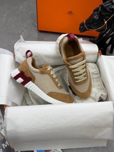 Кроссовки Hermes