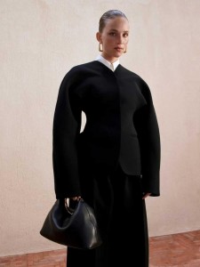 Костюм Jacquemus