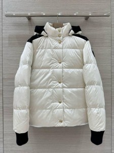 Пуховик Chanel