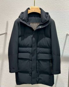 Пуховик Loro Piana