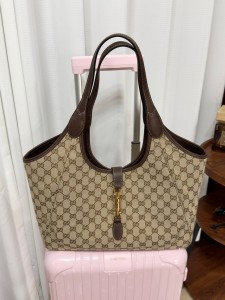Женская сумка Gucci Mercato Medium Tote Bag