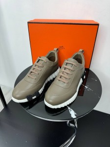 Мужские кроссовки Hermes