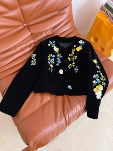 Женский пиджак Chanel