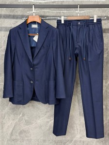 Мужской костюм Brunello Cucinelli