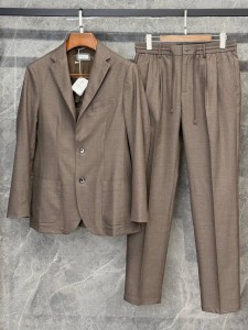 Мужской костюм Brunello Cucinelli
