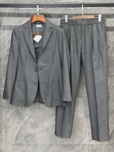 Мужской костюм Brunello Cucinelli