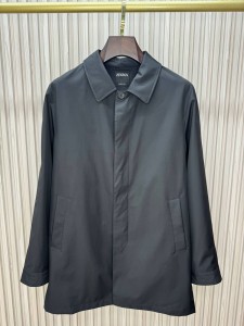 Мужской плащь Zegna черный