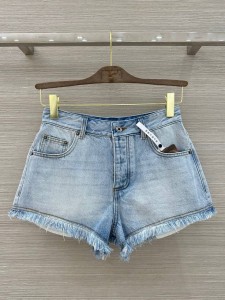 ЖЕНСКИЕ ДЖИНСОВЫЕ ШОРТЫ LOEWE