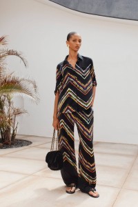 ЖЕНСКИЙ КОСТЮМ CHANEL ЧЕРНЫЙ