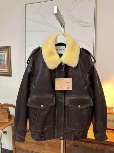 ЖЕНСКАЯ КОЖАНАЯ КУРТКА MIU MIU