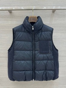 ЖЕНСКАЯ ЖИЛЕТКА BRUNELLO CUCINELLI  ЧЕРНАЯ