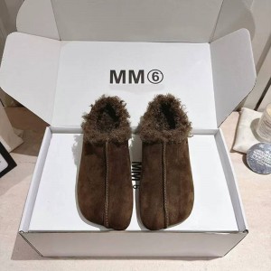ЖЕНСКИЕ ЗАМШЕВЫЕ МЮЛИ MAISON MARGIELA ШОКОЛАДНЫЕ