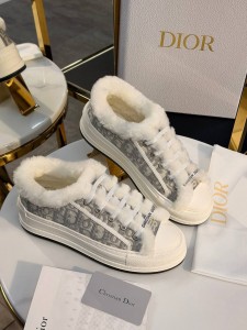 ЖЕНСКИЕ ТЕКСТИЛЬНЫЕ КЕДЫ С МЕХОМ CHRISTIAN DIOR СЕРЫЕ