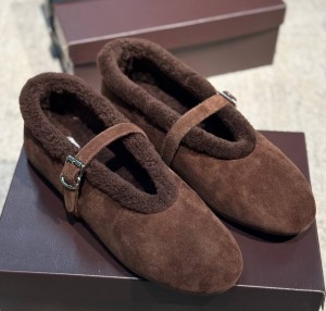 ЖЕНСКИЕ ЗАМШЕВЫЕ БАЛЕТКИ С МЕХОМ ALAIA КОРИЧНЕВЫЕ