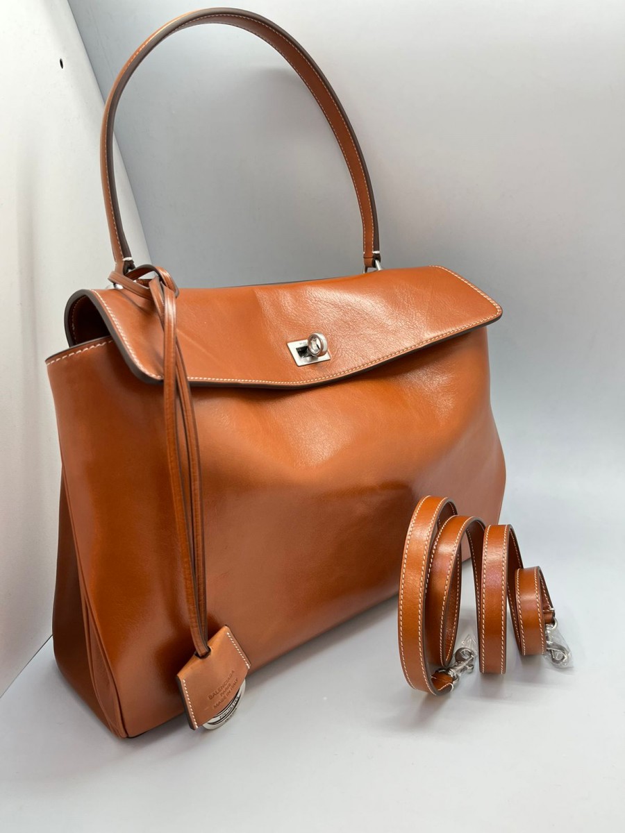 Cумка Balenciaga Rodeo Large 35 cm Cумка Balenciaga Rodeo Large 35 cm