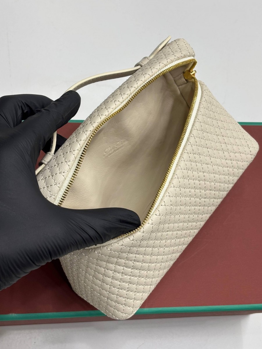 Женская сумка Loro Piana белая Женская сумка Loro Piana белая