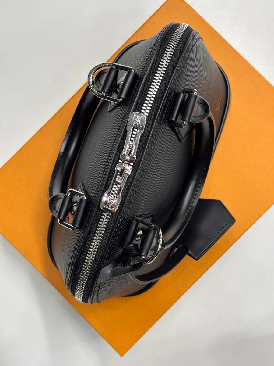 Женская сумка Louis Vuitton Женская сумка Louis Vuitton