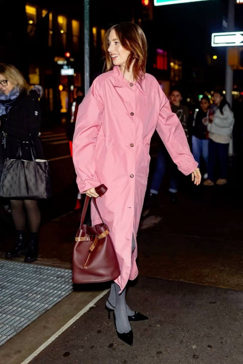 ЖЕНСКИЙ ТРЕНЧ PRADA РОЗОВЫЙ ЖЕНСКИЙ ТРЕНЧ PRADA РОЗОВЫЙ