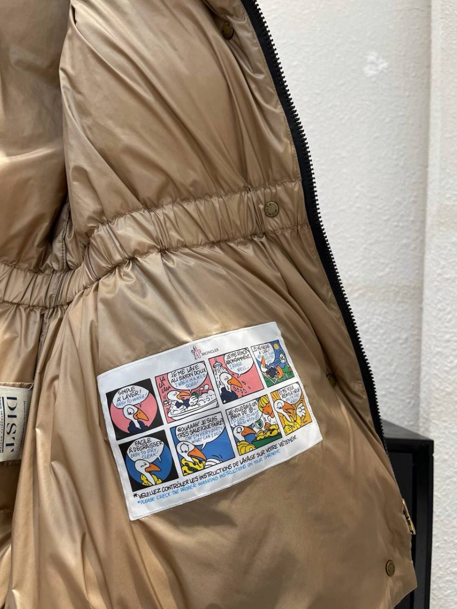 ЖЕНСКИЙ ПУХОВИК MONCLER ЖЕНСКИЙ ПУХОВИК MONCLER