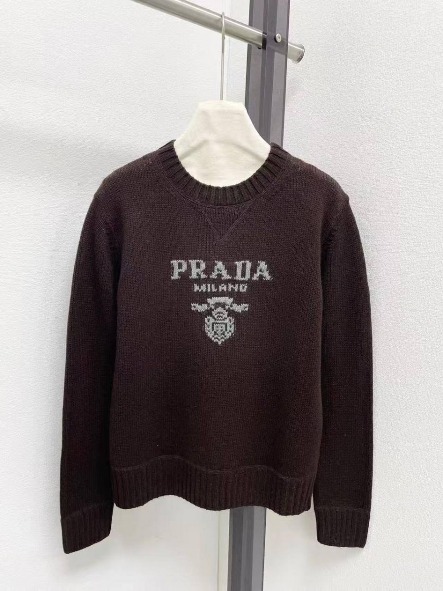 ЖЕНСКИЙ СВИТЕР PRADA ШОКОЛАДНЫЙ ЖЕНСКИЙ СВИТЕР PRADA ШОКОЛАДНЫЙ
