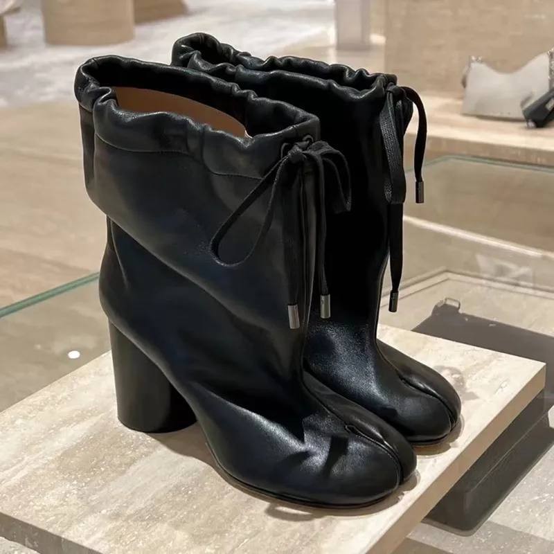 ЖЕНСКИЕ БОТИЛЬОНЫ MAISON MARGIELA ЧЕРНЫЕ ЖЕНСКИЕ БОТИЛЬОНЫ MAISON MARGIELA ЧЕРНЫЕ