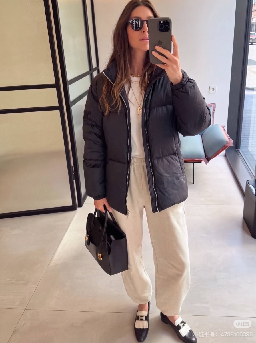 ЖЕНСКИЙ ПУХОВИК CELINE ЧЕРНЫЙ ЖЕНСКИЙ ПУХОВИК CELINE ЧЕРНЫЙ