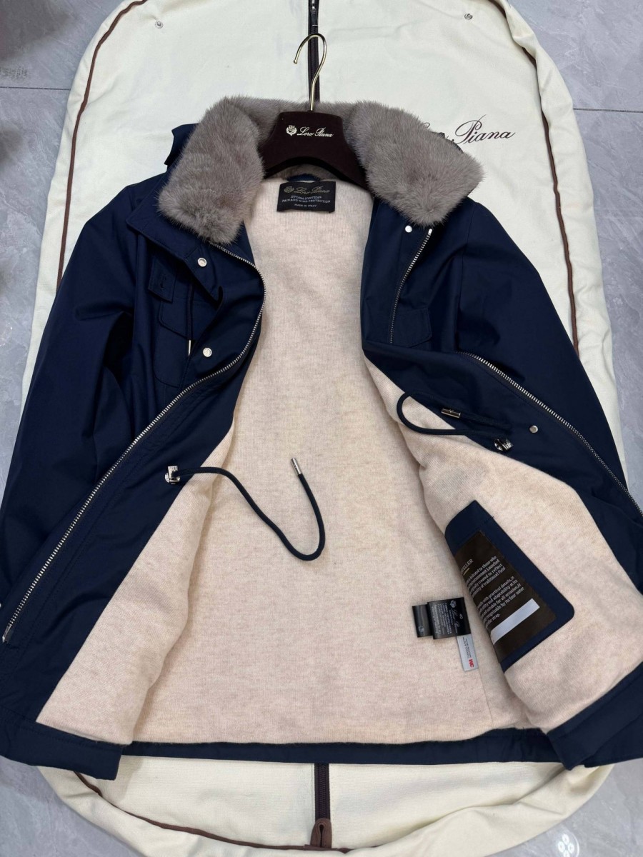 ЖЕНСКАЯ СИНЯЯ ПАРКА lORO PIANA ЖЕНСКАЯ СИНЯЯ ПАРКА lORO PIANA