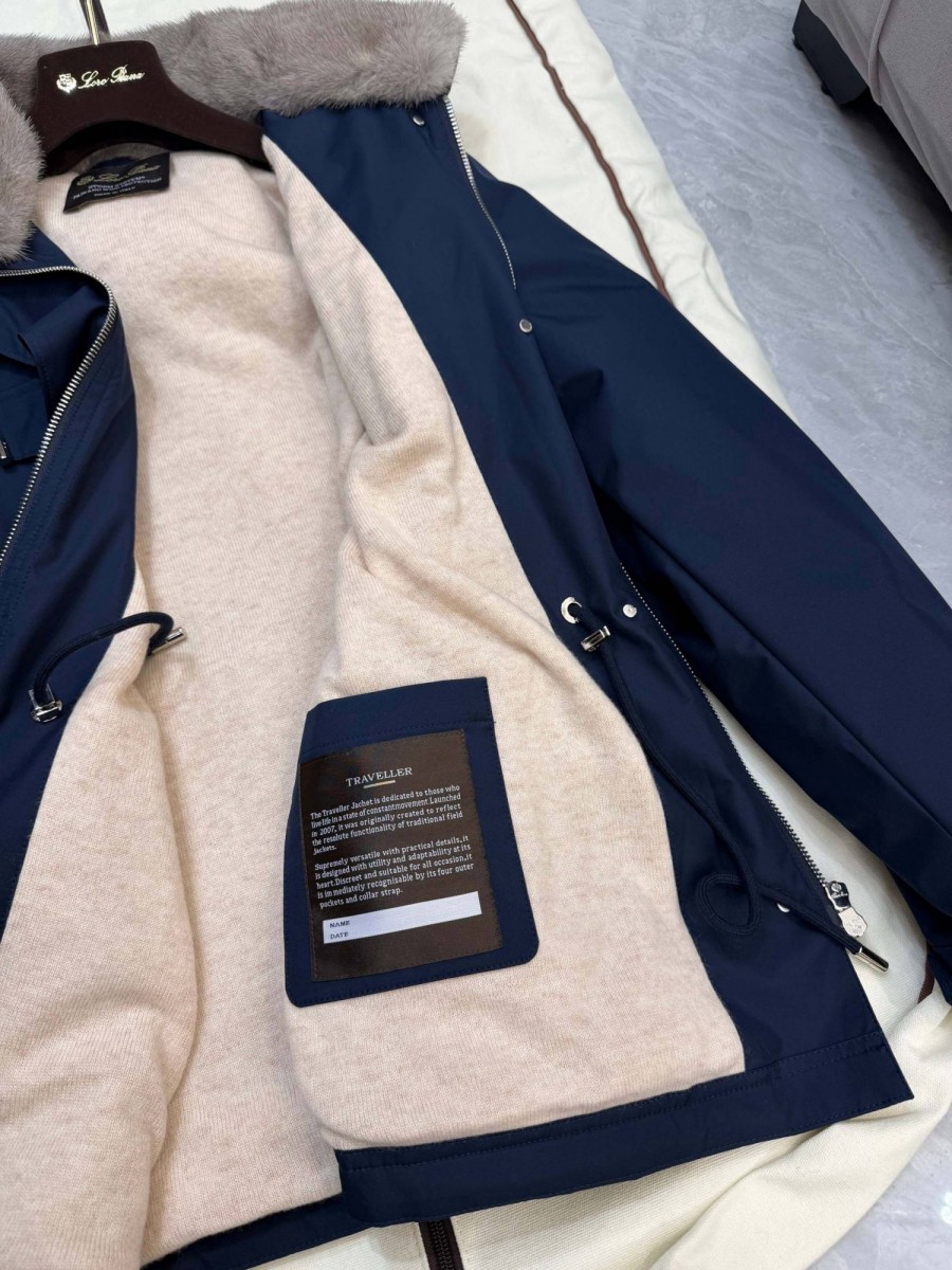 ЖЕНСКАЯ СИНЯЯ ПАРКА lORO PIANA ЖЕНСКАЯ СИНЯЯ ПАРКА lORO PIANA