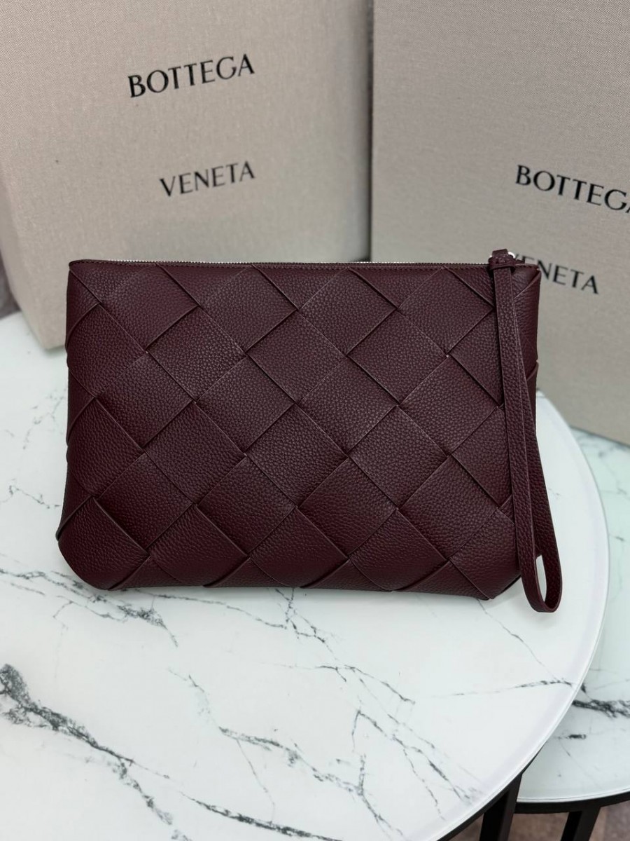 МУЖСКАЯ СУМКА КЛАТЧ BOTTEGA VENETA DIAGO БОРДОВАЯ МУЖСКАЯ СУМКА КЛАТЧ BOTTEGA VENETA DIAGO БОРДОВАЯ