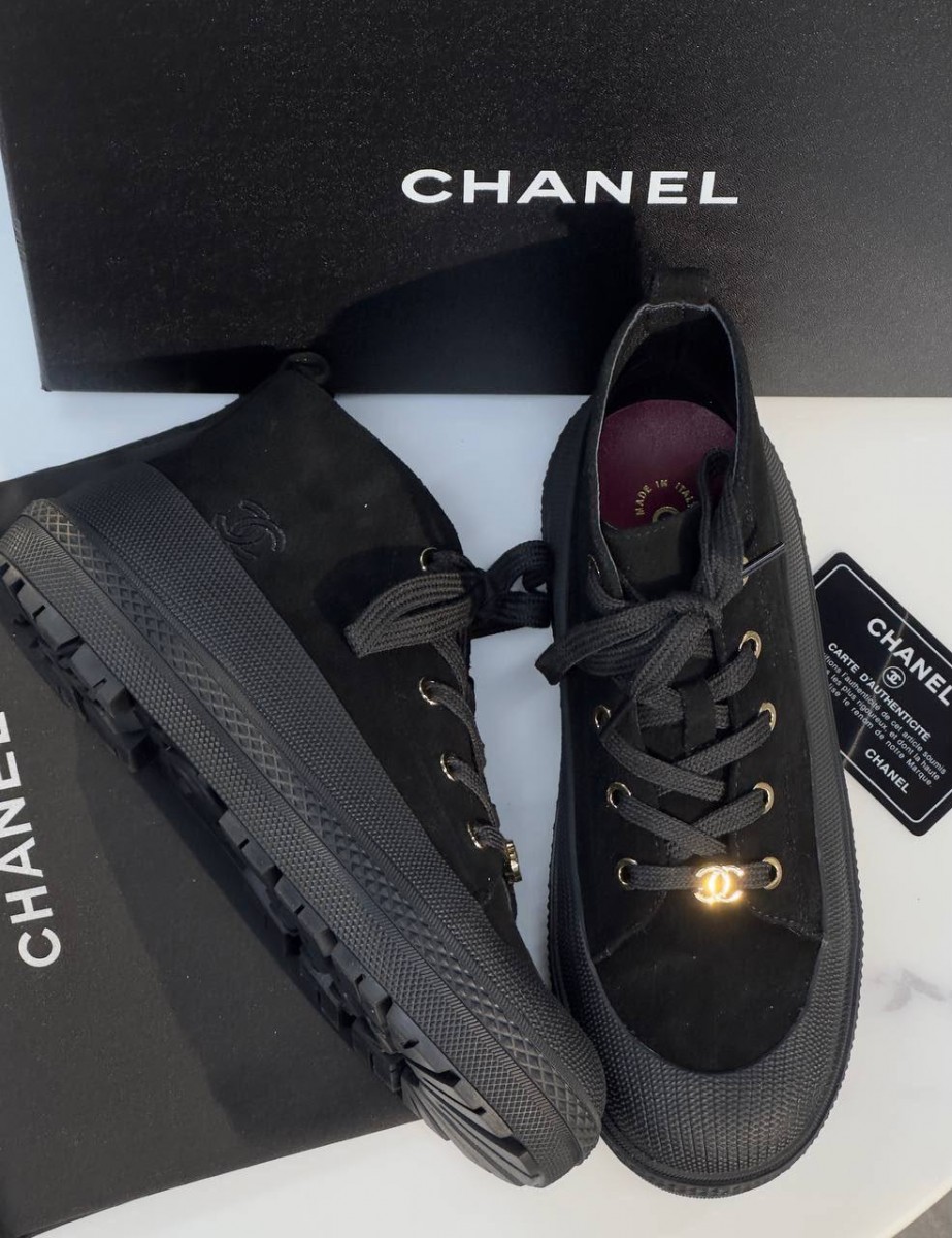ЖЕНСКИЕ ЗАМШЕВЫЕ ПОЛУБОТИНКИ CHANEL ЧЕРНЫЕ ЖЕНСКИЕ ЗАМШЕВЫЕ ПОЛУБОТИНКИ CHANEL ЧЕРНЫЕ