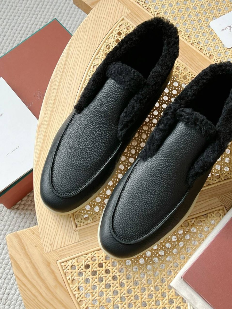 МУЖСКИЕ КОЖАНЫЕ БОТИНКИ С МЕХОМ LORO PIANA ЧЕРНЫЕ МУЖСКИЕ КОЖАНЫЕ БОТИНКИ С МЕХОМ LORO PIANA ЧЕРНЫЕ