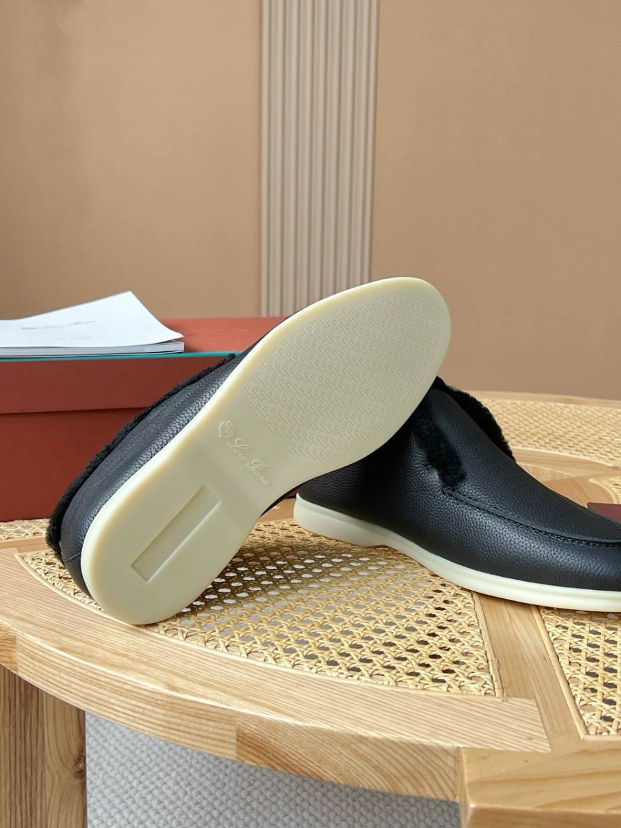 МУЖСКИЕ КОЖАНЫЕ БОТИНКИ С МЕХОМ LORO PIANA ЧЕРНЫЕ МУЖСКИЕ КОЖАНЫЕ БОТИНКИ С МЕХОМ LORO PIANA ЧЕРНЫЕ