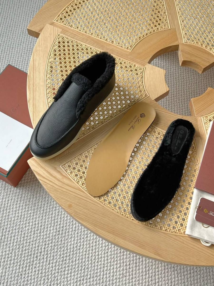 МУЖСКИЕ КОЖАНЫЕ БОТИНКИ С МЕХОМ LORO PIANA ЧЕРНЫЕ МУЖСКИЕ КОЖАНЫЕ БОТИНКИ С МЕХОМ LORO PIANA ЧЕРНЫЕ