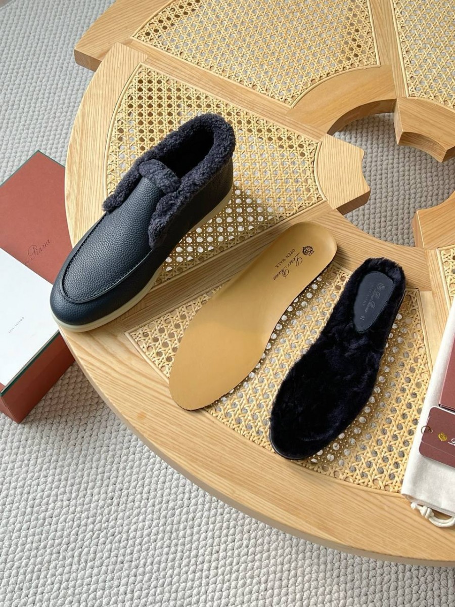 МУЖСКИЕ КОЖАНЫЕ БОТИНКИ С МЕХОМ LORO PIANA СИНИЕ МУЖСКИЕ КОЖАНЫЕ БОТИНКИ С МЕХОМ LORO PIANA СИНИЕ