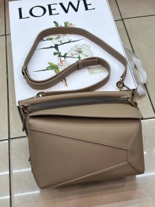 Small Puzzle Bag in satin calfskin Loewe