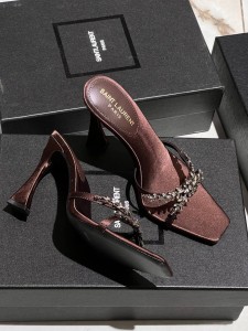 Mules Liz De Crepe Saint Laurent