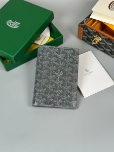 Обложка на паспорт Goyard