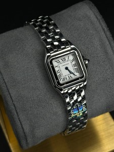 Часы Cartier Panthere De