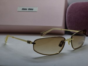 Солнцезащитные очки Miu MIu