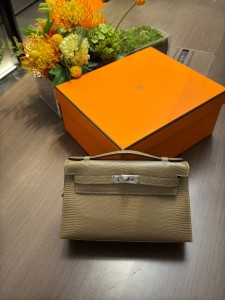 Hermes Pochette Lizard