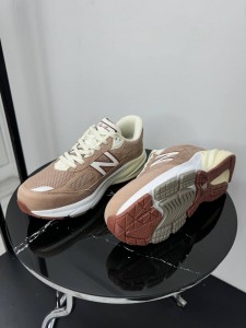 Кроссовки Loro&New Balance