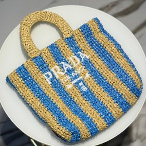 Пляжная сумка Prada