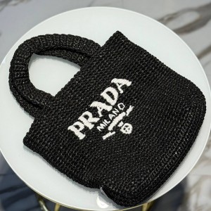 Пляжная сумка Prada