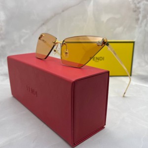Очки Fendi