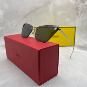 Очки Fendi