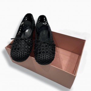 Балетки Miu Miu