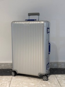 Чемодан Rimowa