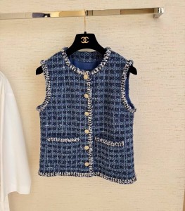 Жилет Chanel