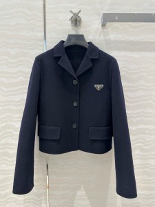 Пиджак Prada